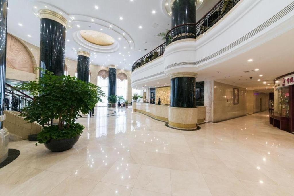 Dalian Liangyun Hotel Luaran gambar
