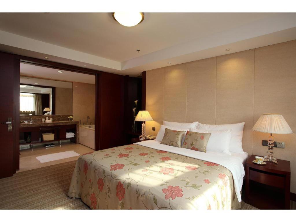 Dalian Liangyun Hotel Luaran gambar